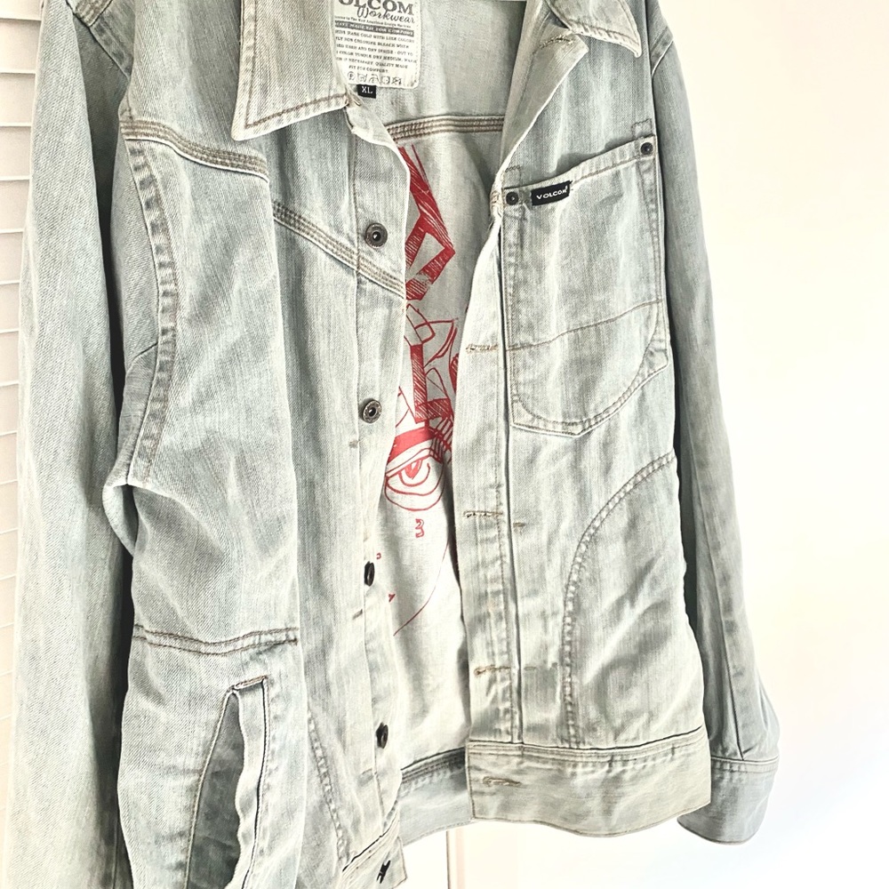 women’s Volcom Denim Jean Jacket XL
